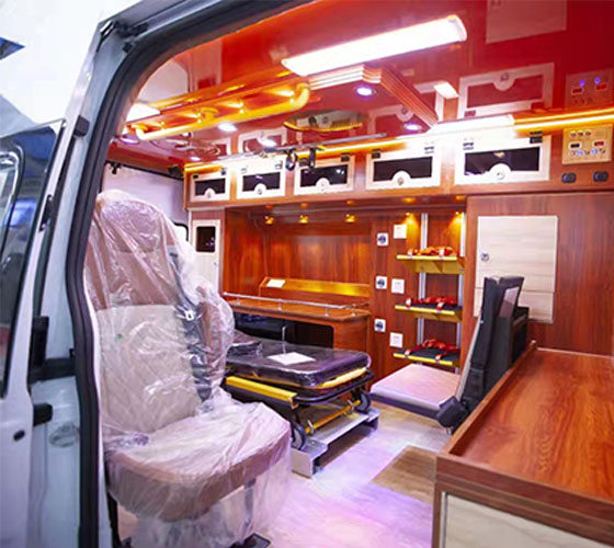 围场车辆内部展示