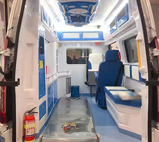 围场车辆内部展示