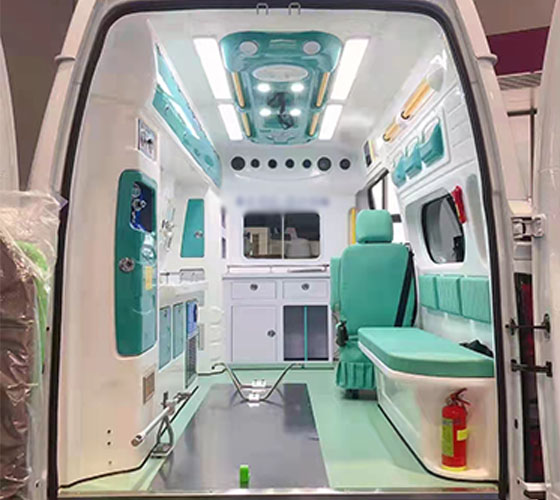 围场车辆内部展示